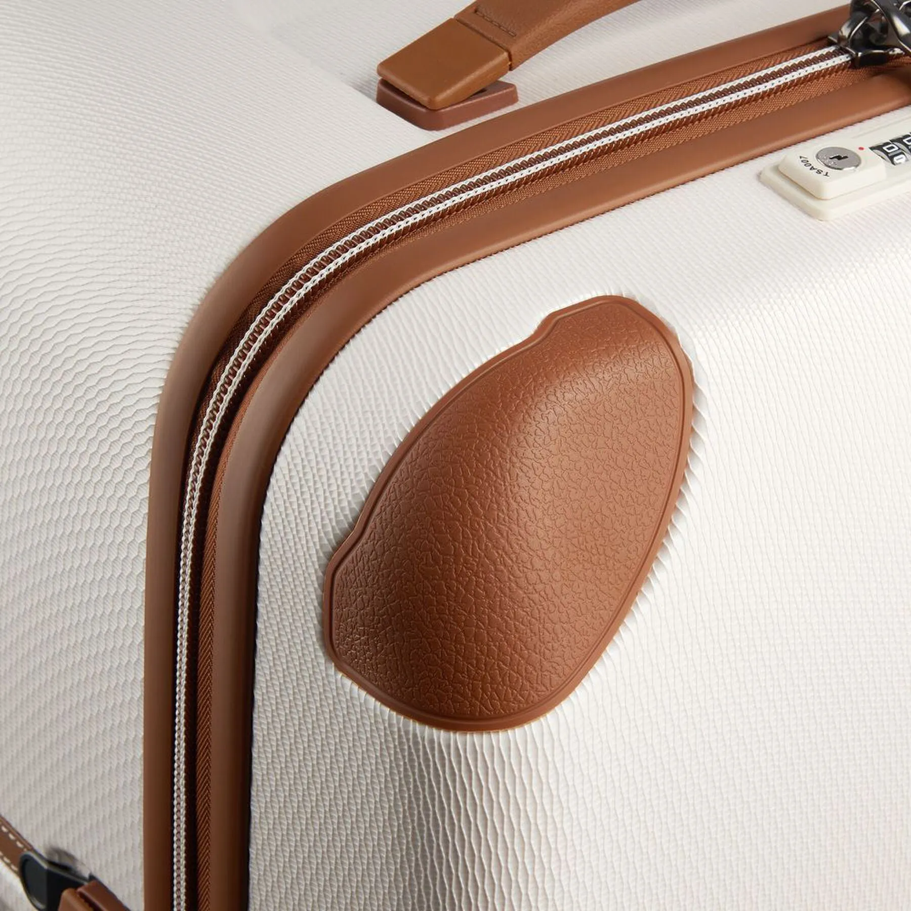 Delsey Chatelet Air 2.0 28-Inch Upright Spinner Luggage
