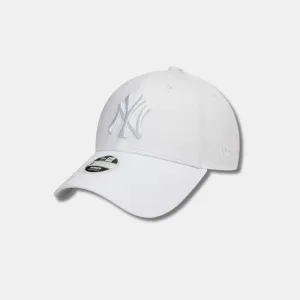 New Era New York Yankees  Essential 940 White 9FORTY