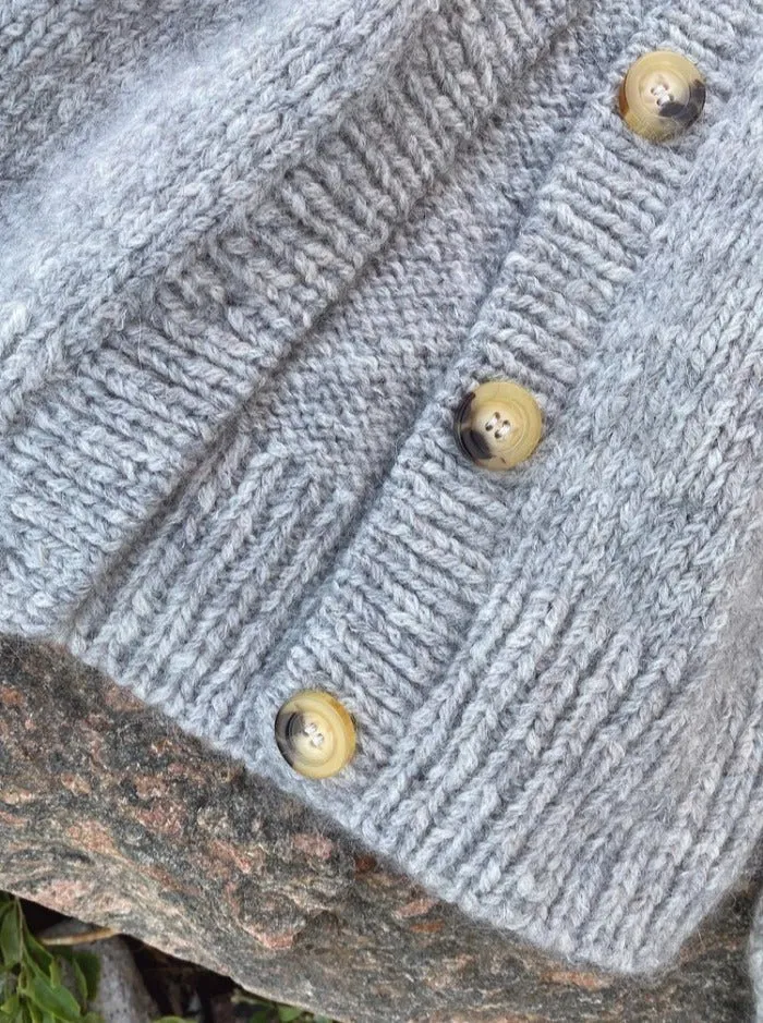 Novice Cardigan Chunky fra PetiteKnit, No 1   Silk Mohair garnpakke (uden opskrift)