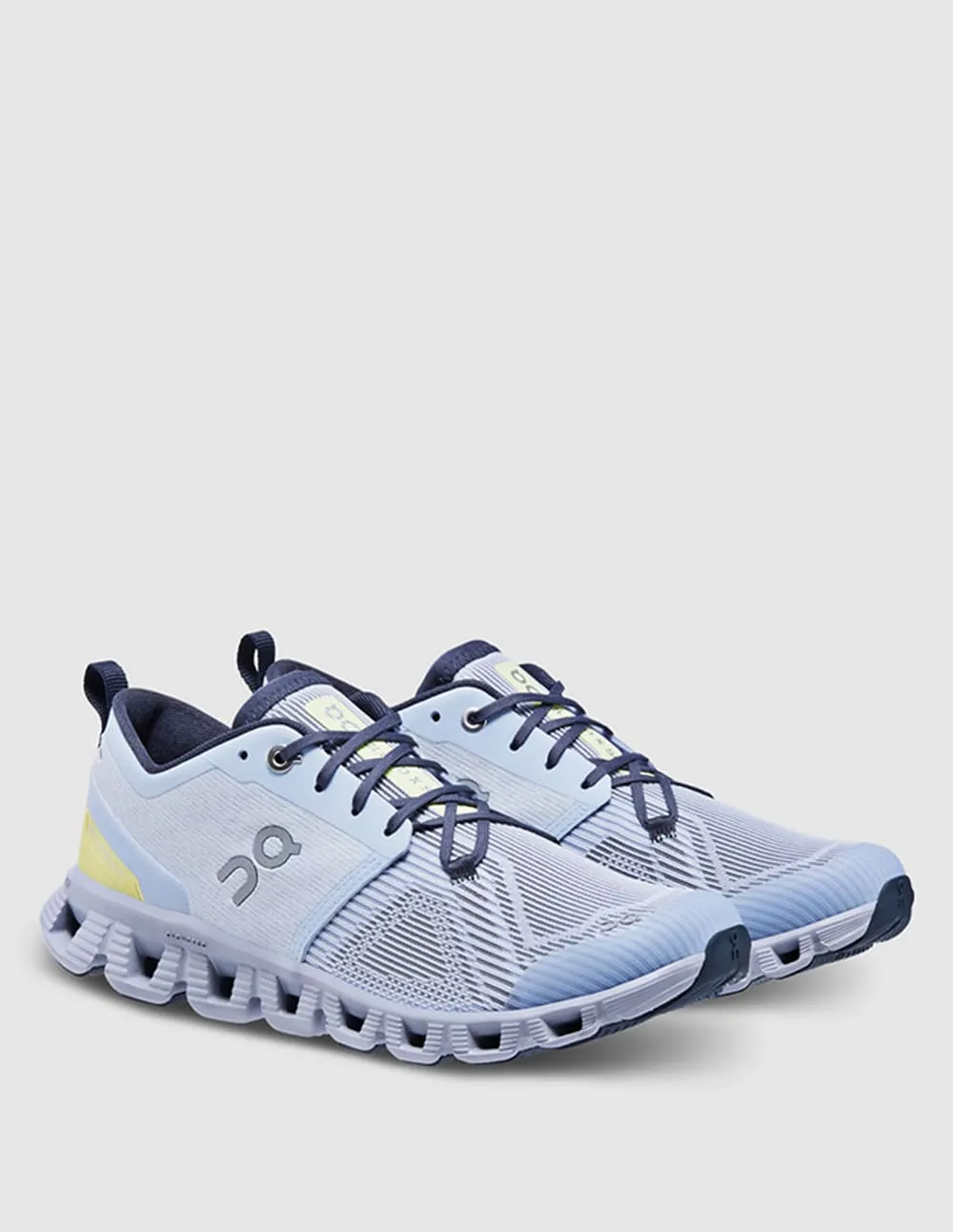 On Running Cloud X 3 Shift Azules Mujer