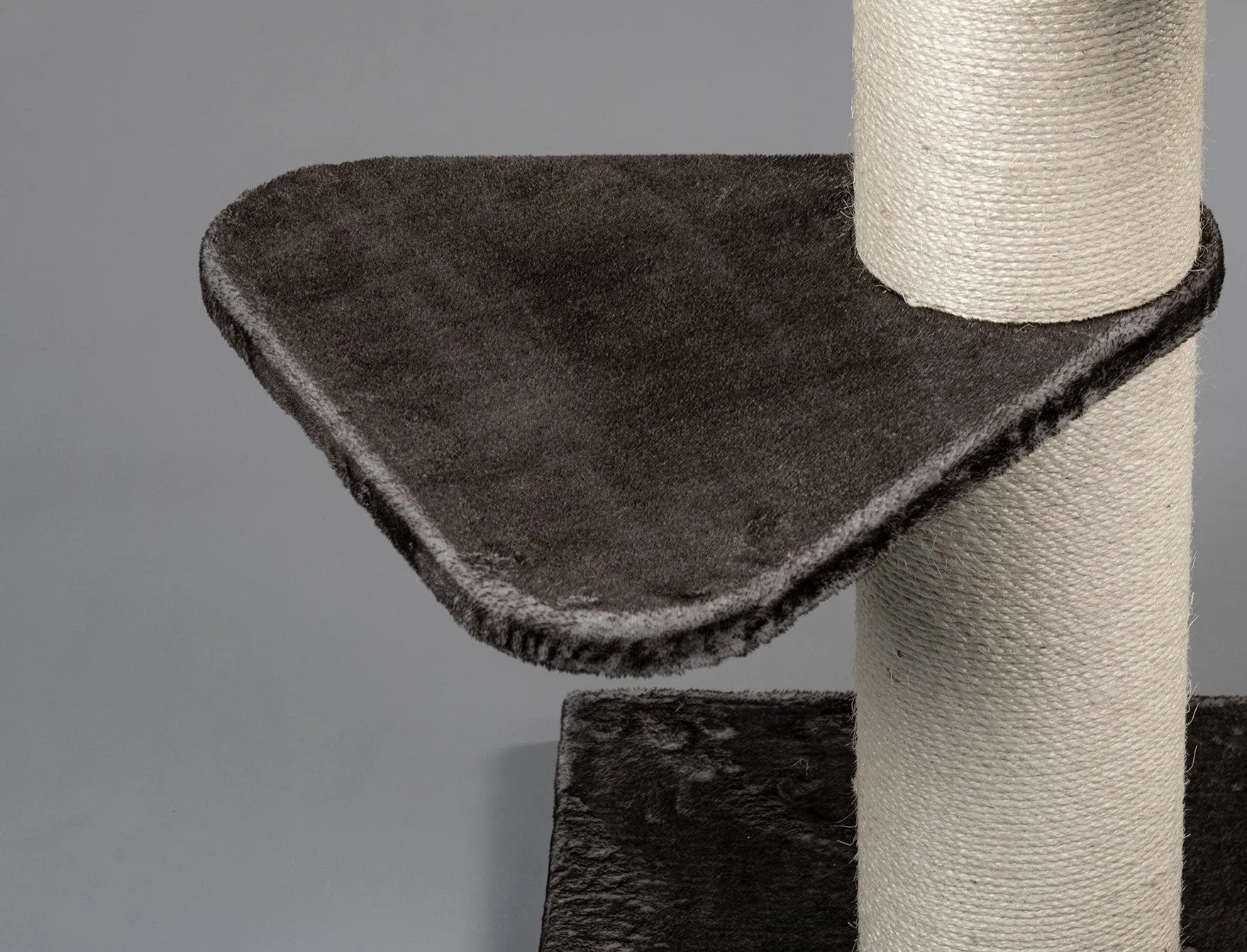 Royalty Crown Plus Taupe