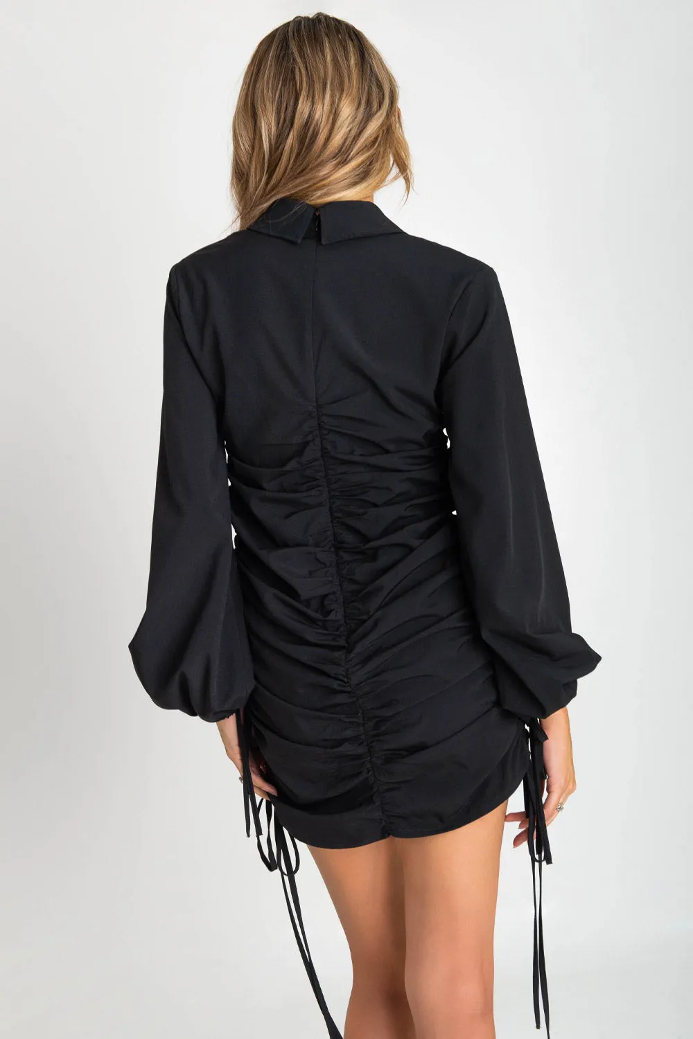 Vestido camisero plisado manga larga con jaretas