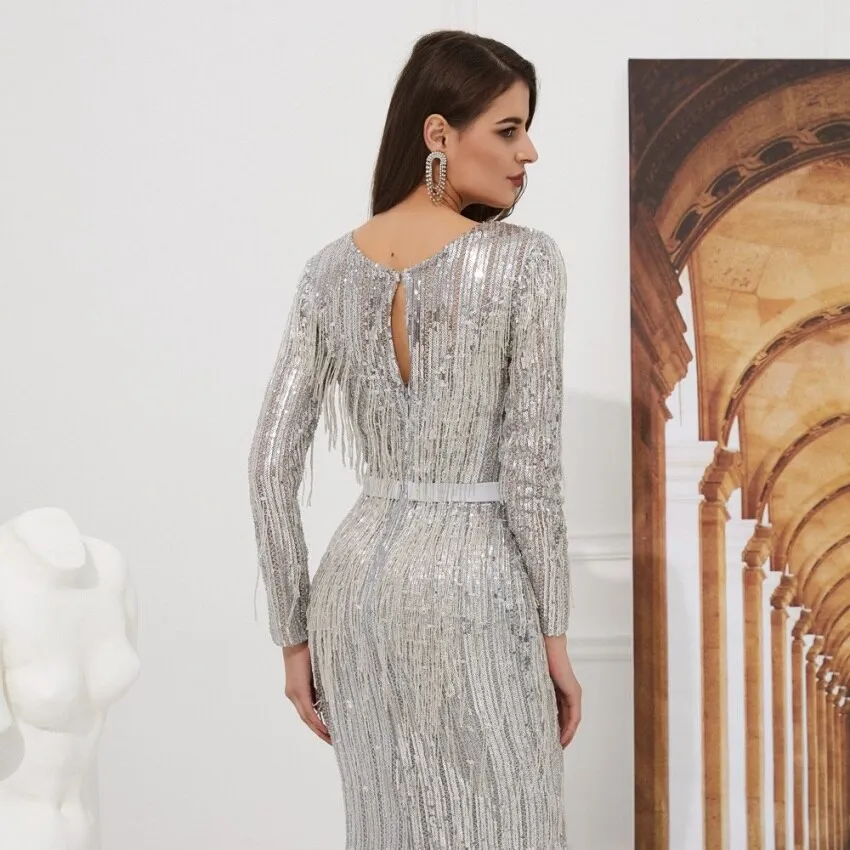 Vestido de Festa Cristais Prateado Luxo Longo com Decote - Modelo Especial